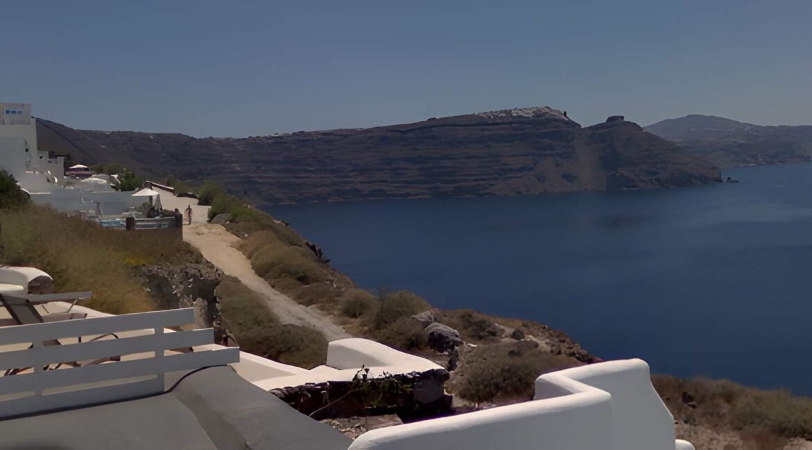 Caldera House for Sale in Santorini Oia 2