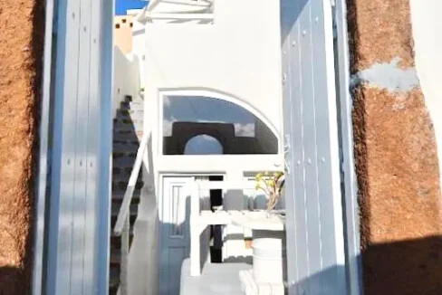 Home in Santorini for sale 1