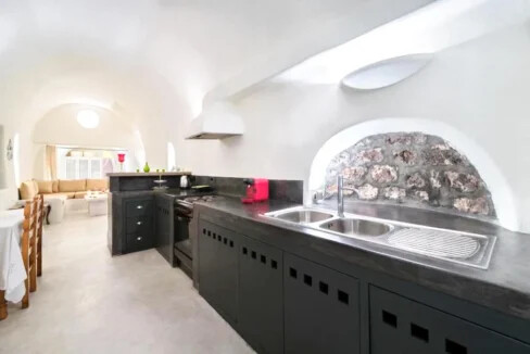Home in Santorini for sale 17
