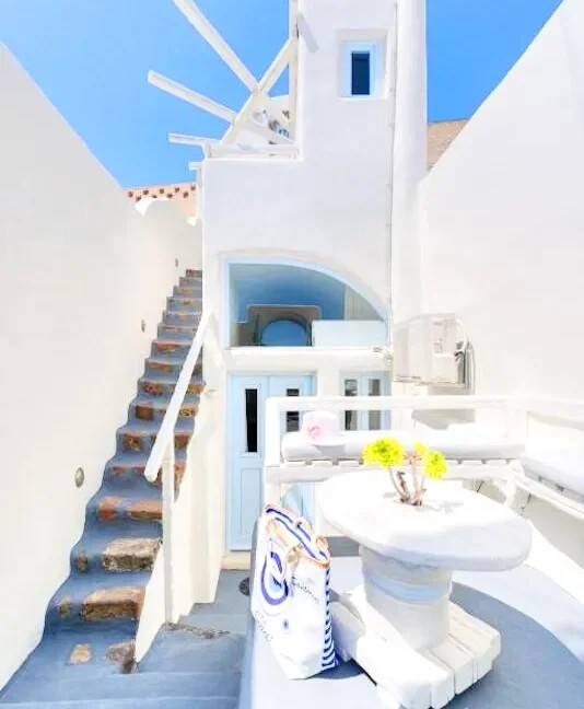 Home in Santorini for sale 19