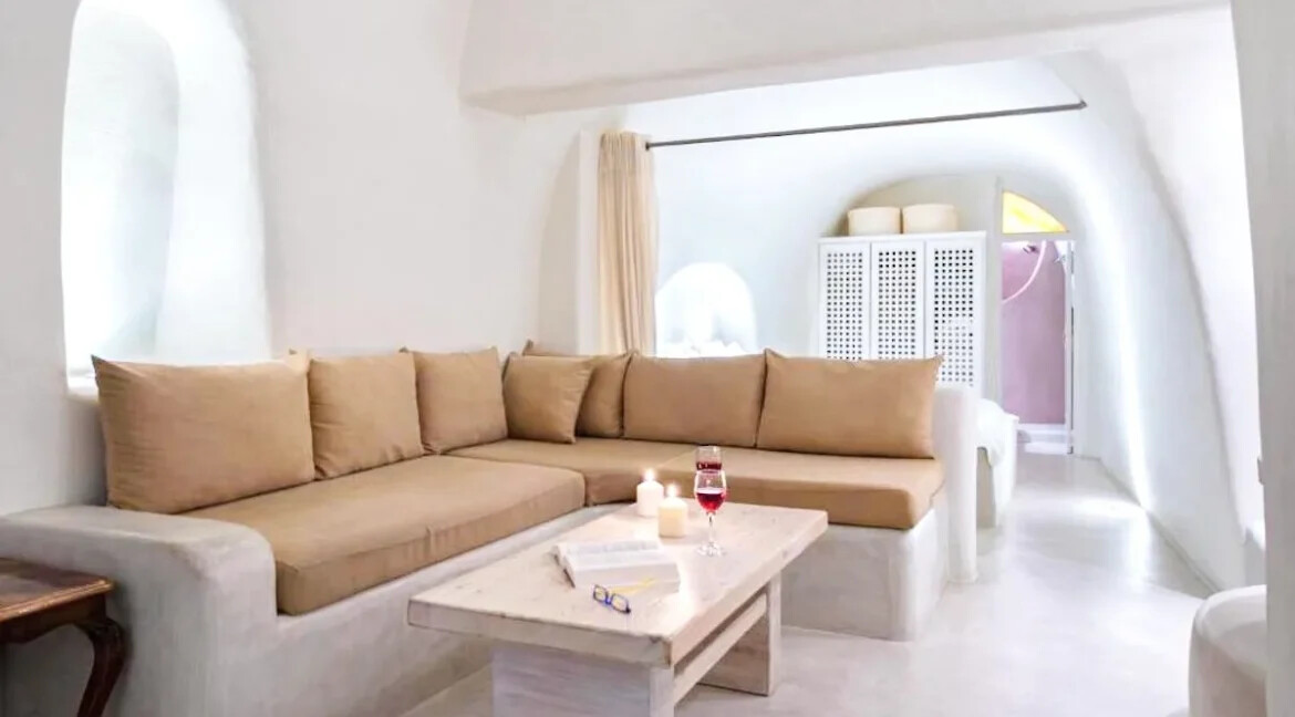 Home in Santorini for sale 23