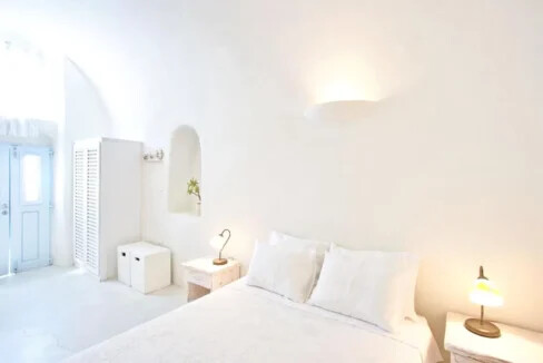 Home in Santorini for sale 6