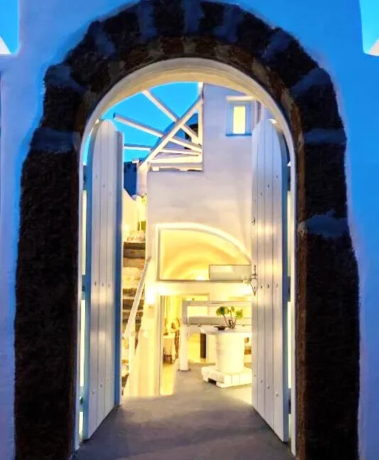 Home in Santorini for sale 7
