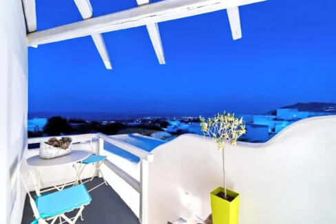Home in Santorini for sale 8