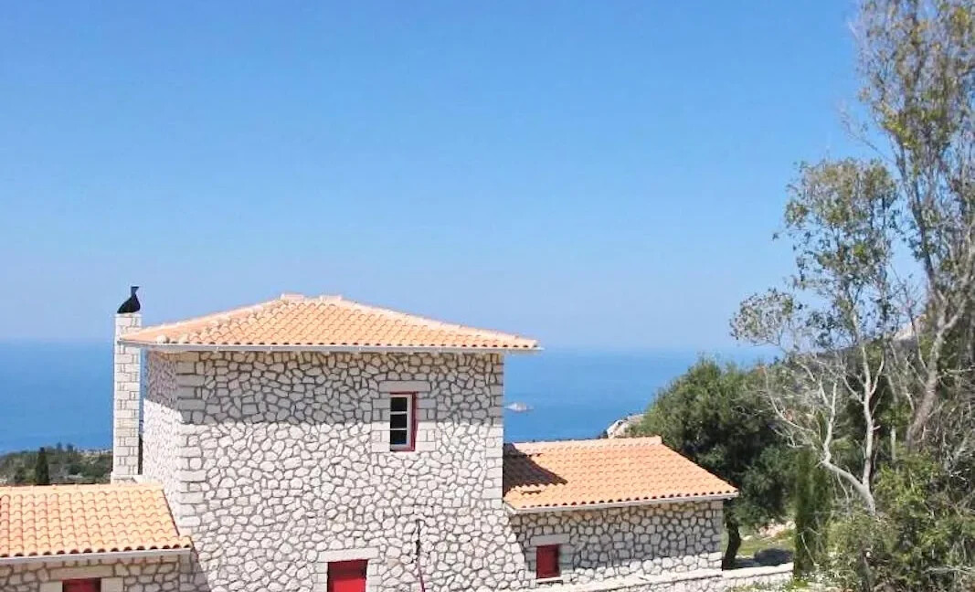 House with Private Pool for Sale in Lefkada Greece 15