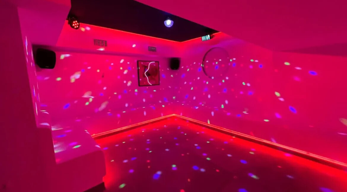 Luxurious Villa for Sale in Elounda, Crete 9