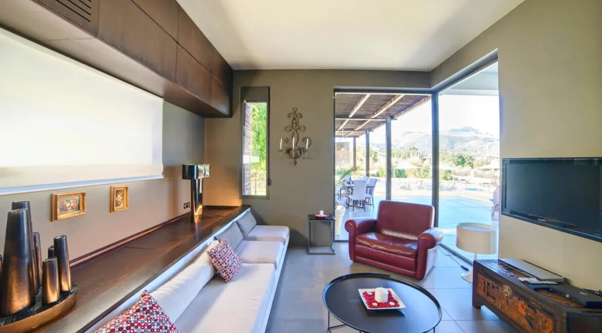 Luxurious Villa for sale Rethymno Crete Greece 24