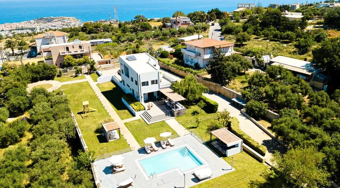 Luxurious Villa for sale Rethymno Crete Greece 50
