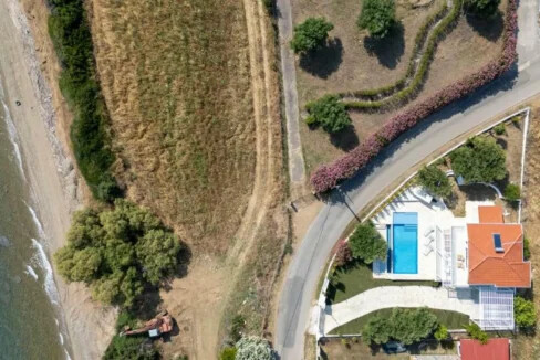 Luxury Beachfront Villa for Sale in Halkidiki