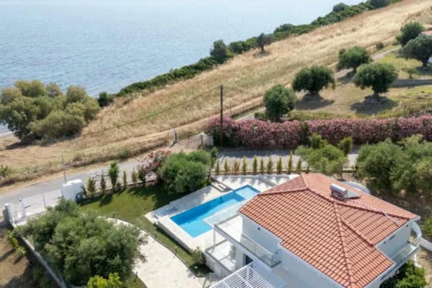 Luxury Beachfront Villa for Sale in Halkidiki 5