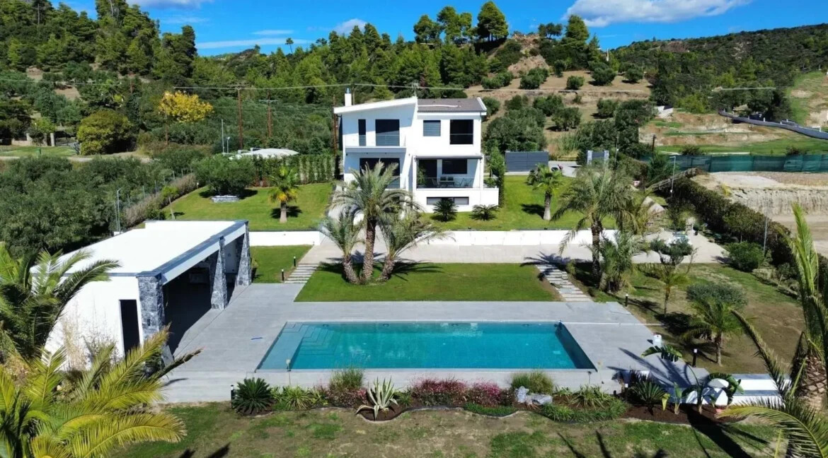 Luxury House for Sale in Halkidiki Pallini, Nea Skioni 17