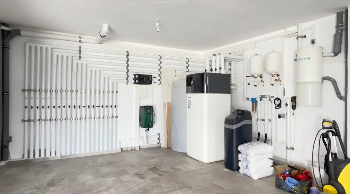 Luxury House for Sale in Halkidiki Pallini, Nea Skioni 2