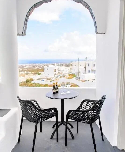 Luxury Suite for Sale in Santorini, Greece 2