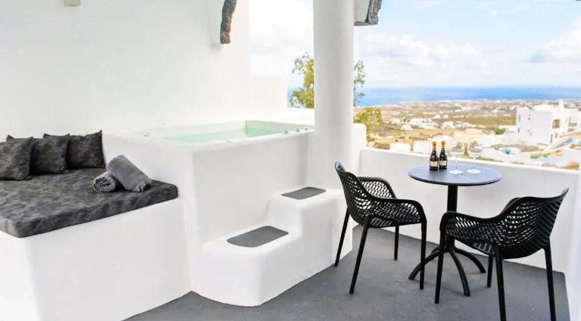 Luxury Suite for Sale in Santorini, Greece 21