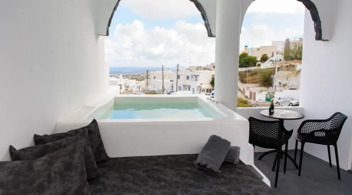 Luxury Suite for Sale in Santorini, Greece 3