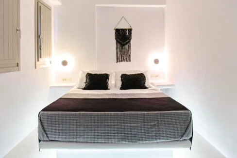 Luxury Suite for Sale in Santorini, Greece 8