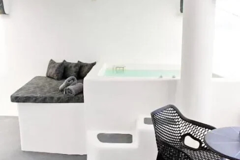 Luxury Suite for Sale in Santorini, Greece 9