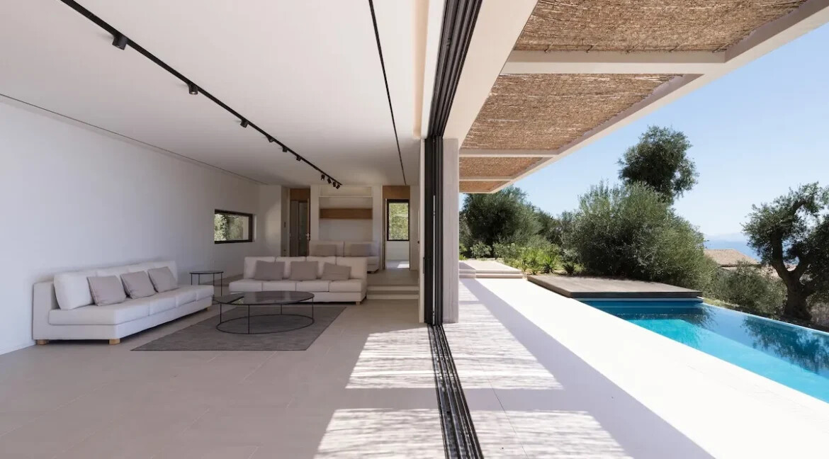 Luxury Villa for sale in Corfu Greece, Barbati 1