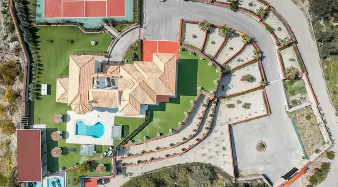 Luxury Villa with Sea View for Sale in Rhodes 2
