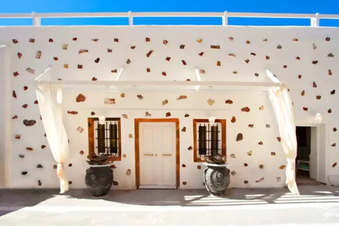 Luxury houses for sale in Santorini, Firostefani 22