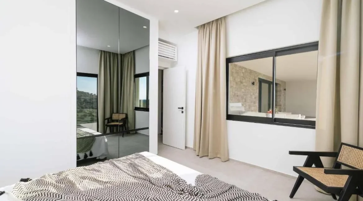 Private Villa for sale in South Crete Greece 12