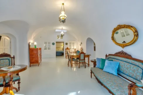 Property for Sale in Fira Santorini 8