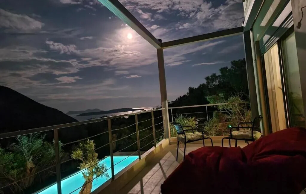 Sea View Villa for Sale in Lefkada Greece 9
