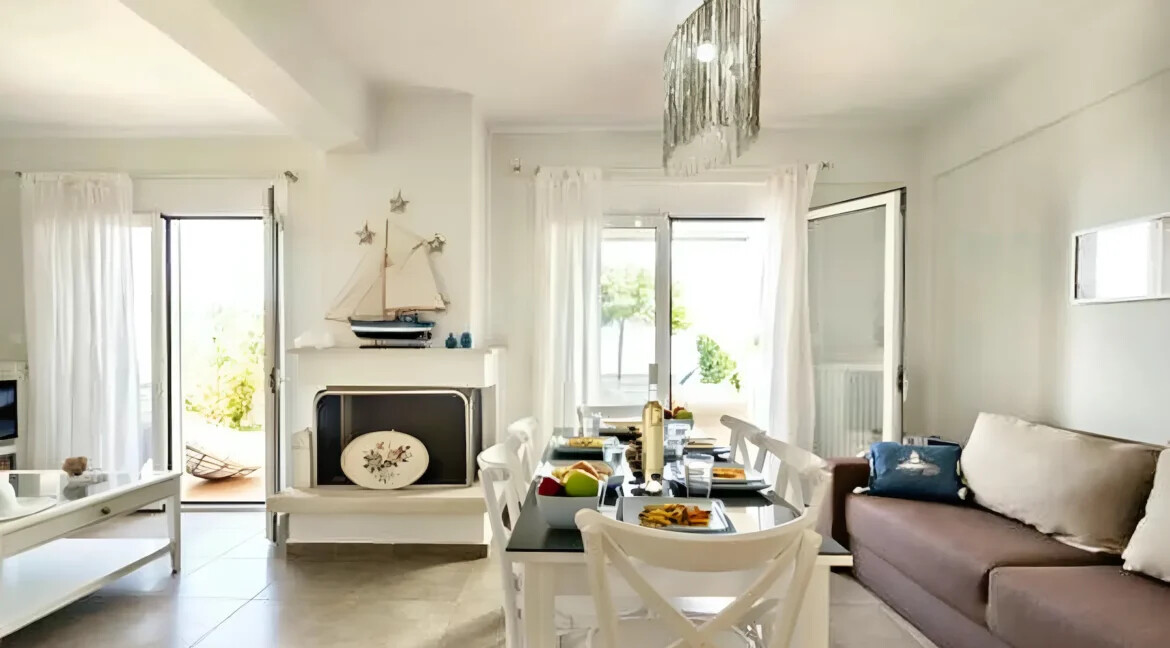 Seafront House Polychrono Halkidiki for sale 11