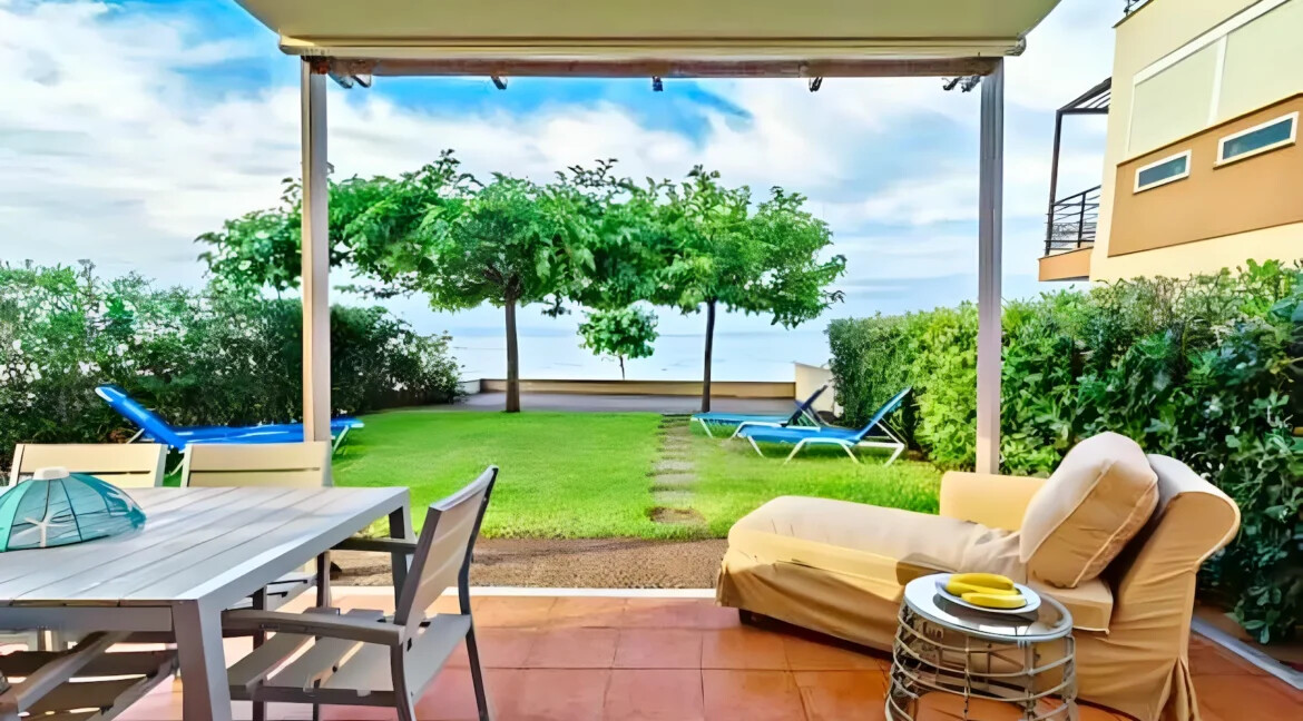 Seafront House Polychrono Halkidiki for sale 27