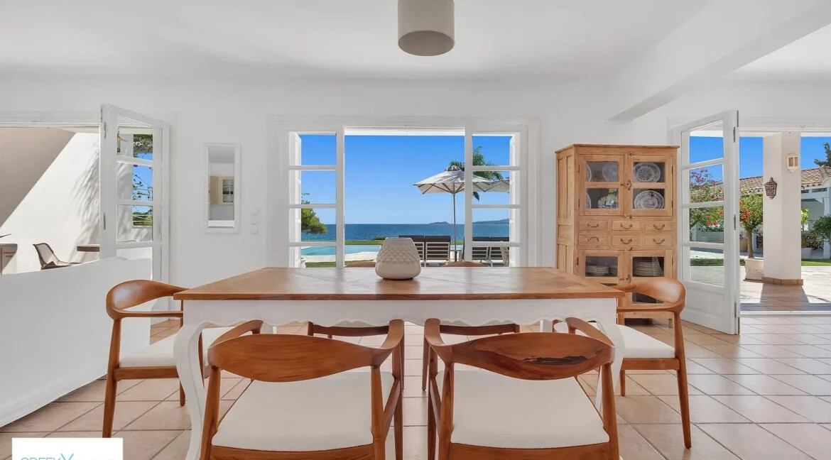 Seafront Luxury Villa at Porto Heli, Peloponnese 10