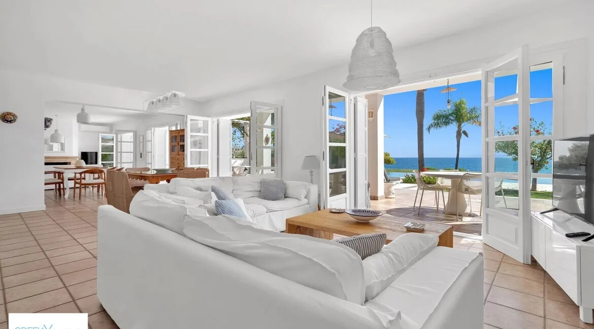 Seafront Luxury Villa at Porto Heli, Peloponnese 3