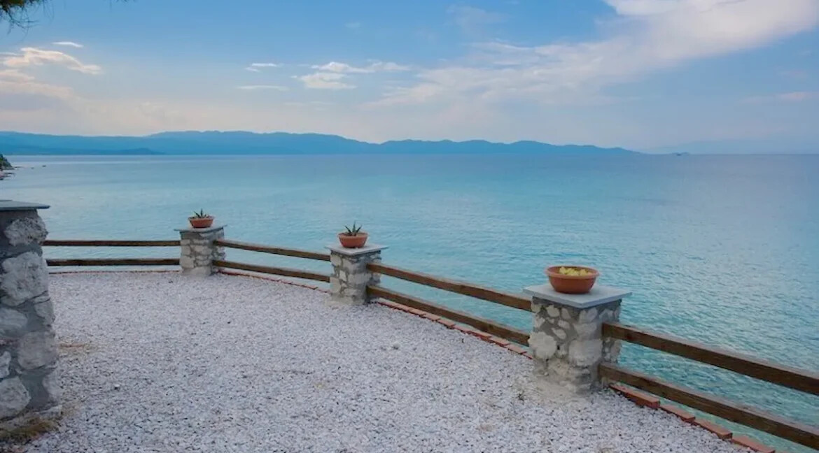 Seafront Villa for Sale Chalkidiki, Nea Roda 1