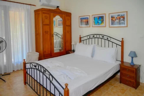 Seafront Villa for Sale Chalkidiki, Nea Roda 11