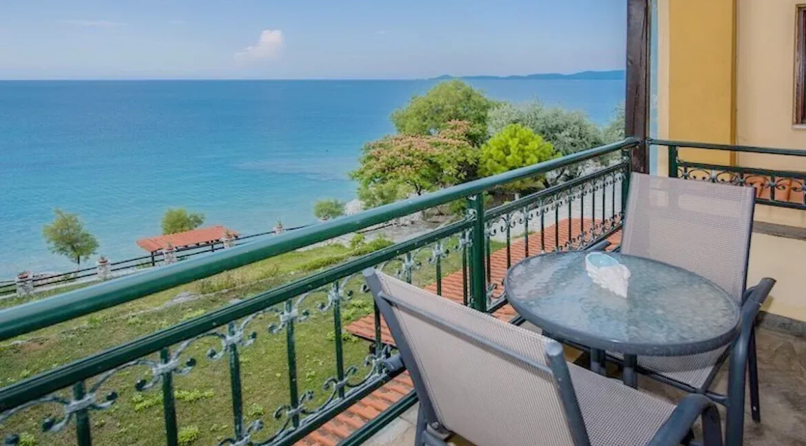 Seafront Villa for Sale Chalkidiki, Nea Roda 2