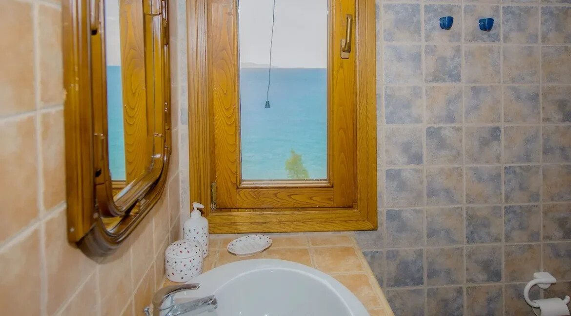 Seafront Villa for Sale Chalkidiki, Nea Roda 31