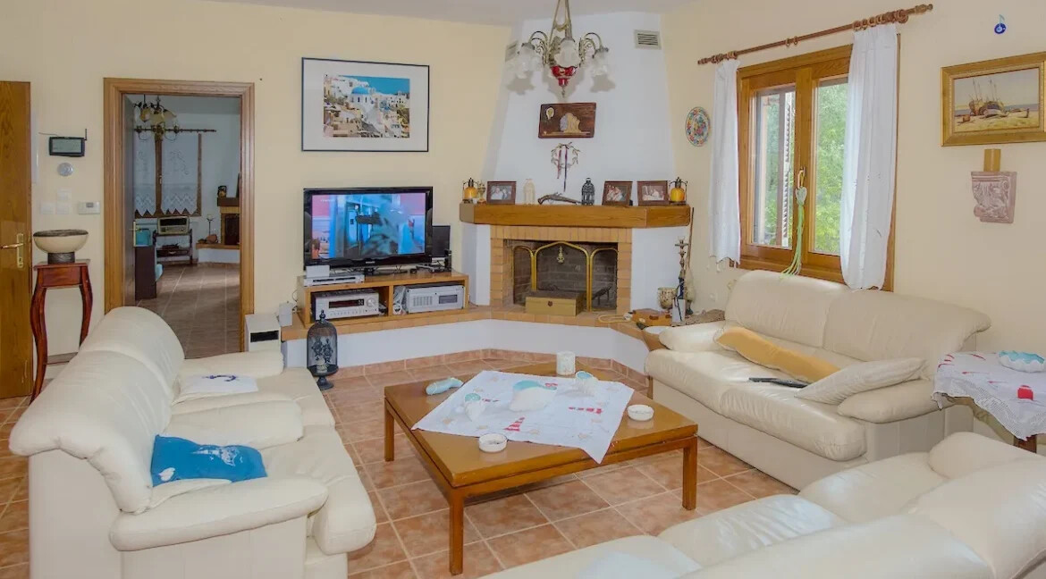 Seafront Villa for Sale Chalkidiki, Nea Roda 38