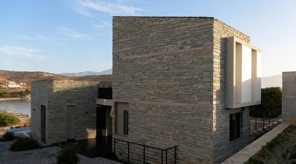 Seafront property in Karystos, Evia 11