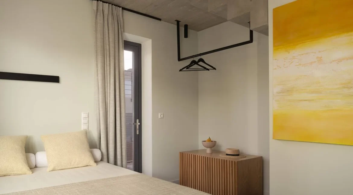 Seafront property in Karystos, Evia 7