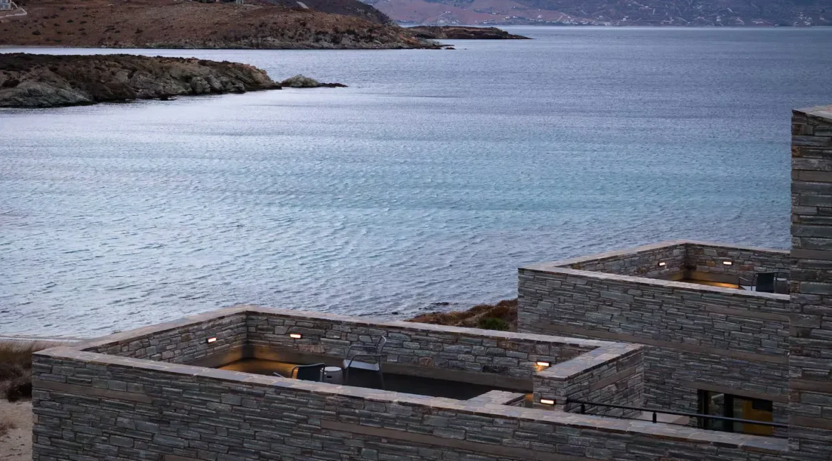 Seafront property in Karystos, Evia 9