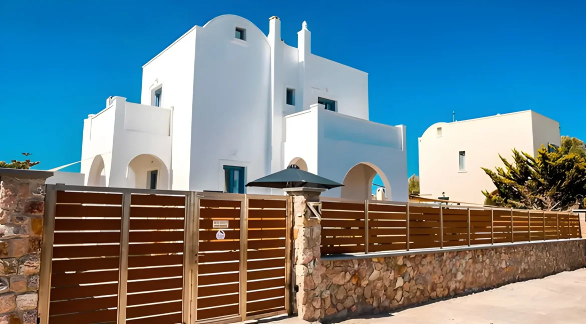Seaview Villa for Sale in Santorini