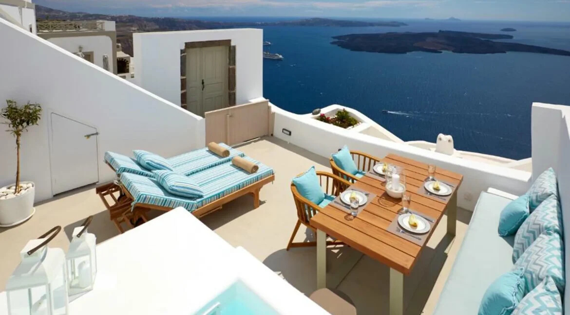Stunning Cave House for Sale in Imerovigli, Santorini