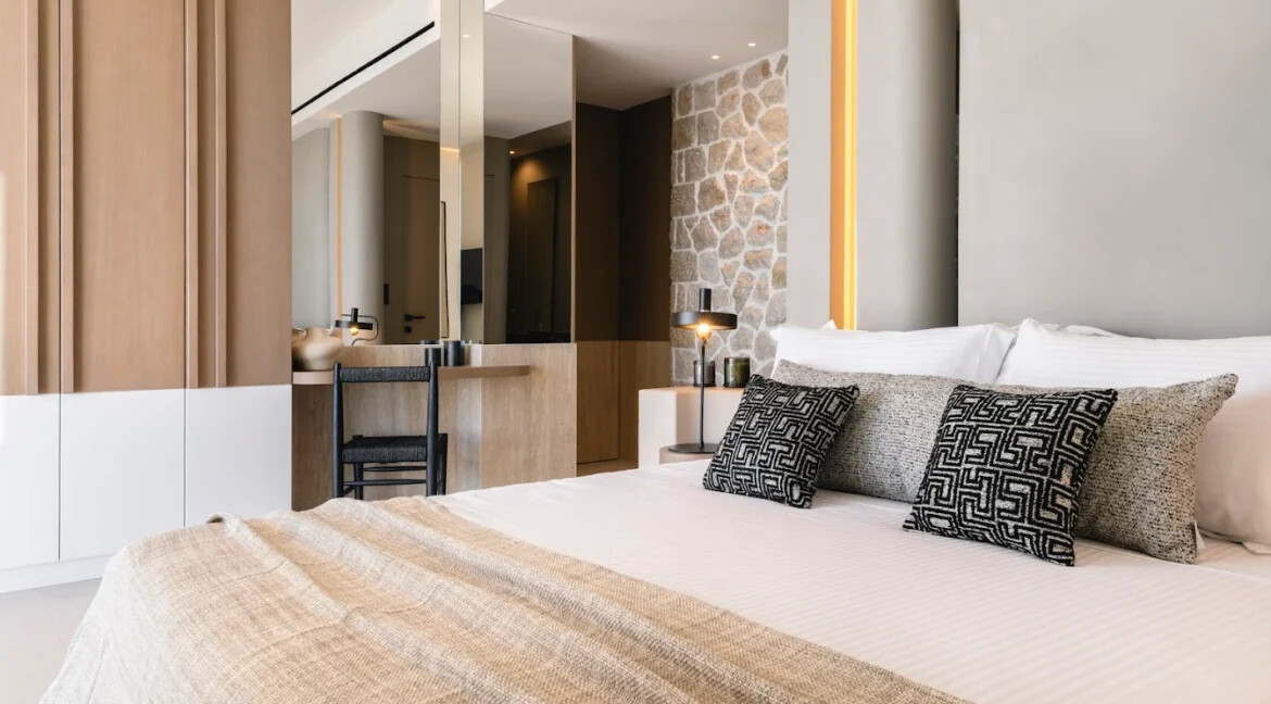 Stunning Cliffside Villa for sale at Lefkada, Above Kathisma Beach 16