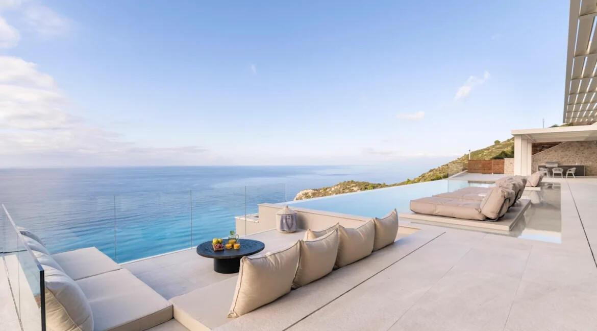 Stunning Cliffside Villa for sale at Lefkada, Above Kathisma Beach 31