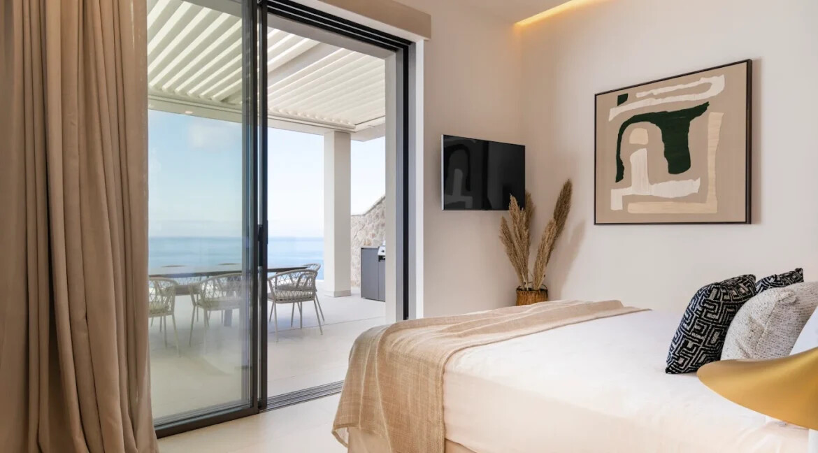 Stunning Cliffside Villa for sale at Lefkada, Above Kathisma Beach 5