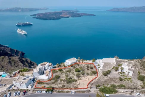 The last piece of land for sale at Caldera Santorini