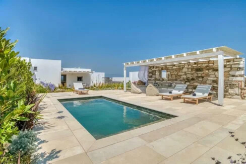 Villa for Sale Paros, Luxurious Two-Bedroom Residence 11