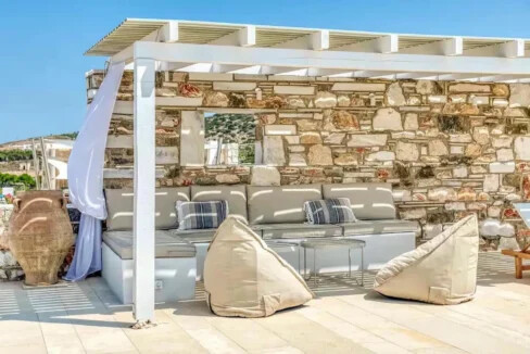 Villa for Sale Paros, Luxurious Two-Bedroom Residence 18
