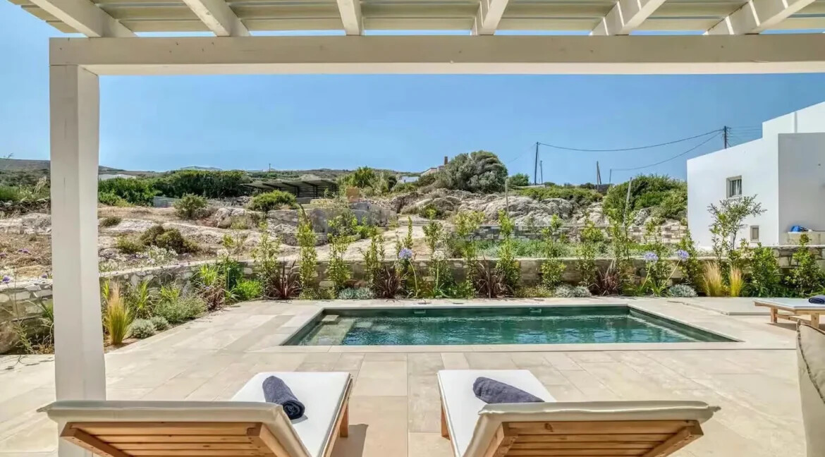 Villa for Sale Paros, Luxurious Two-Bedroom Residence 2