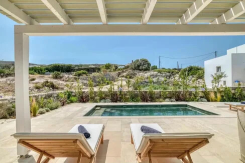 Villa for Sale Paros, Luxurious Two-Bedroom Residence 2
