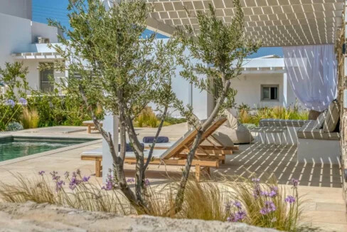 Villa for Sale Paros, Luxurious Two-Bedroom Residence 20
